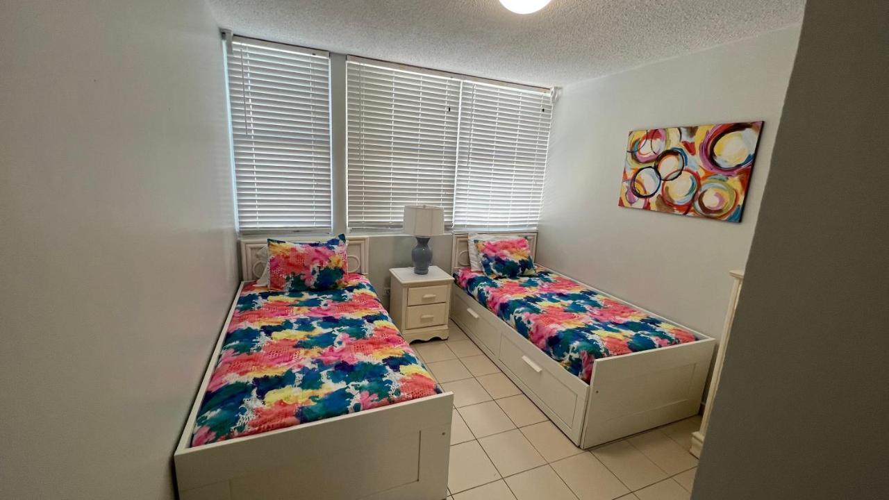Ocean Front 2 Bedroom & Bath In Isla Verde San Juan Exterior foto